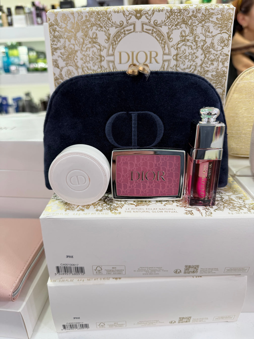 Set Regalo Dior Beauty con Pochette Elegante e Makeup
